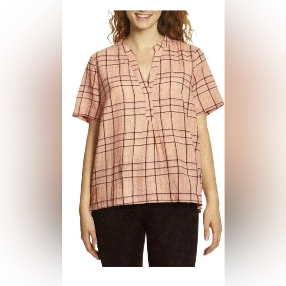 Gloria Vanderbilt Ladies' Seersucker Popover top